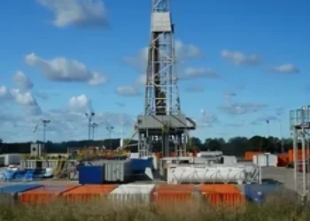 How the fossil fuel industries want to change the 2024 election results