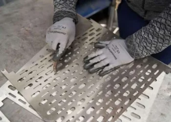 US automakers lobby Trump to exempt car parts from tariffs