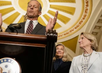 Intense lobbying erupts over potential pairing of credit card and cryptocurrency legislation