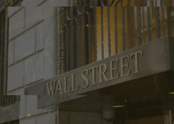 Powerful lobbyists rush to block landmark New York debt reform bill