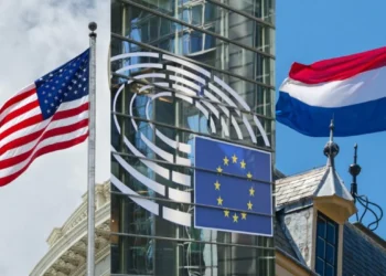 Brussels vs. Washington: Comparing Lobbying Transparency and Influence