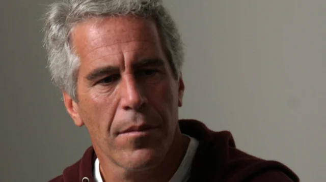 Epstein nutzte die Lässigkeit des Florida-Gefängnisses aus, um die Ausbeutung von Frauen fortzusetzen