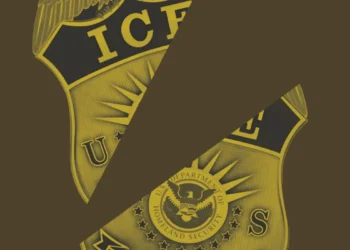 Gefälschte ICE-Agenten nutzen Einwanderungsangst aus