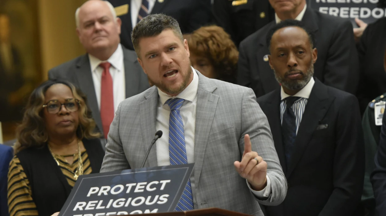 Georgia evangelical lobbying fine: ethics scandal deepens