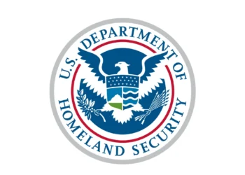 Das Heimatschutzministerium setzt ein geheimes juristisches Instrument ein, um Amerikaner ins Visier zu nehmen