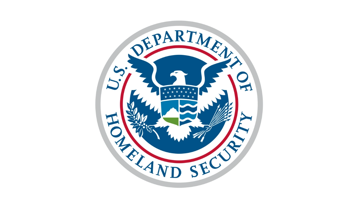 Das Heimatschutzministerium setzt ein geheimes juristisches Instrument ein, um Amerikaner ins Visier zu nehmen