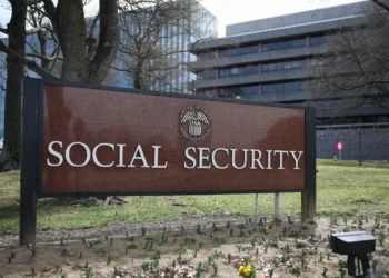Social Security Administration Restructuring: Service Quality and Beneficiary Experiences