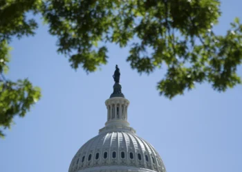 US-Repräsentantenhaus-Iran-Resolution tadelt Trump und herausfordert Kriegsbefugnisse